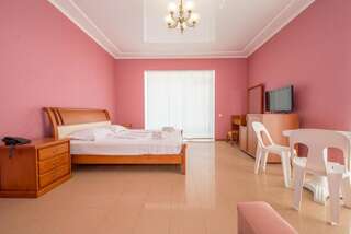 Гостиница Парадиз Резорт Судак Двухместный номер Делюкс с 1 кроватью и видом на море-6